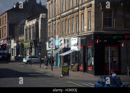 Great Western Road vicino al giardino botanico presso il night club nel west end di Glasgow Foto Stock