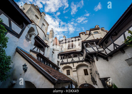 Castello di Bran nei pressi di crusca, Romania, comunemente noto come 'Dracula Castello dell', casa di carattere del titolo in Bram Stoker's 'Dracula" nuovo Foto Stock