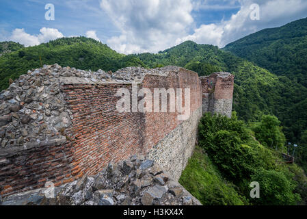 Il castello di Poenari anche chiamato Cittadella Poenari sull altopiano del Monte Cetatea, Romania, uno dei principali fortezza di Vlad III Impalatore Foto Stock