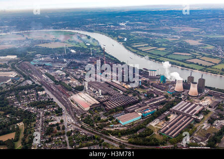 Veduta aerea di Krupp-Mannesmann, HKM, acciaierie, Duisburg, Germania, il fiume Reno, Foto Stock