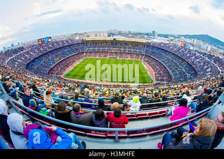 Barcellona - Feb 21: una vista generale del Camp Nou Stadium. Foto Stock