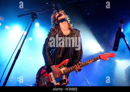 Barcellona - MAR 7: cruscotto (post-punk band) esegue in fase di Bikini il 7 marzo 2015 a Barcellona, Spagna. Foto Stock