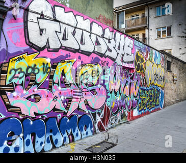 I graffiti sulla strada portabello Foto Stock