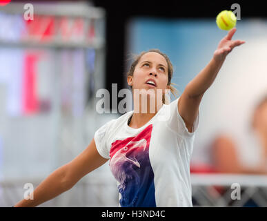 Linz, Austria. 10 ottobre, 2016. Madison pratiche chiavi a 2016 Generali Ladies Linz WTA torneo internazionale di tennis Credito: Jimmie48 Fotografia/Alamy Live News Foto Stock