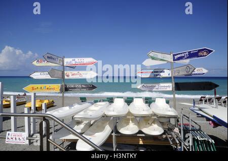 Sicilia (Italia), la spiaggia di Capo d'ORLANDO (Messina) Foto Stock