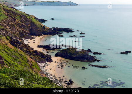 Vista da Whitsand Bay alla testa di rame Cornwall Coast Inghilterra REGNO UNITO vicino a Plymouth illustrazione Foto Stock