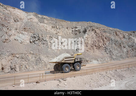 Chuquicamata, la seconda più grande fossa aperta miniera di rame nel mondo, Atacama, Cile Foto Stock