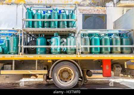 Le bombole di gas di trasporto e stoccaggio Foto Stock