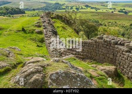 Resti Del Vallo Di Adriano, L'antico Muro Di Confine Romano Attraverso ...