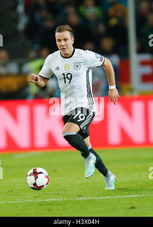 Hannover, Germania. 11 ottobre, 2016. Mario GOETZE, DFB 19 comanda la sfera, azione, full-size, World Cup 2018 Russia match di qualificazione Germania - Irlanda del Nord il 11 ottobre 2016 ad Hannover, in Germania. Credito: Peter Schatz / Alamy Live News Foto Stock