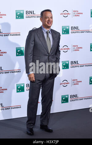 Roma, Italia. 13 ottobre, 2016. Tom Hanks assiste photocall durante l'undicesimo Roma Film Fest presso l Auditorium Parco della Musica di Roma, Italia il 13 ottobre 2016. Foto di Giuseppe Maffia / Alamy Live News Foto Stock