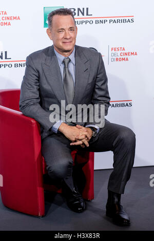 Roma, Italia. 13 ottobre, 2016. Tom Hanks frequentando un photocall durante l undicesima Festa del Cinema di Roma il 13 ottobre 2016 a Roma, Italia Credito: Massimo Valicchia/Alamy Live News Foto Stock