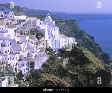 Grecia CICLADI, isola di Santorini Fira Town, visualizza, Caldera, il mare, l'Europa, il Mar Egeo, costa, paesaggi costieri, Thira town, case, case, la chiesa, la situazione di collina ripida costa, vista, vacanza, holiday resort, destinazione Foto Stock