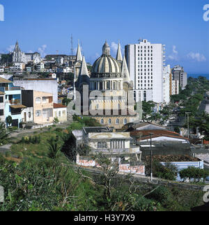 Il Brasile, Bahia, Ilheus, vista città, cattedrale, Sud America, Porto, città, chiesa, struttura, chiesa, architettura e cultura, luogo di interesse, scene di strada, vista Foto Stock