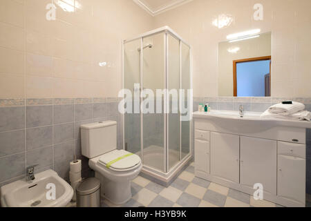 Bagno interno Foto Stock