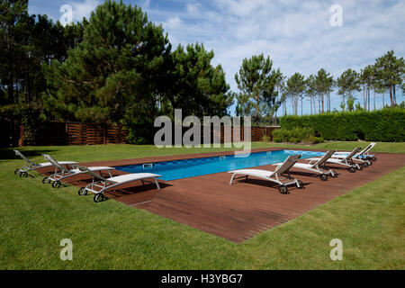 Piscina esterna Foto Stock