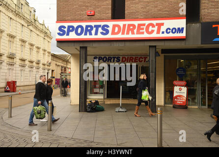 'Sport Direct store shop, REGNO UNITO Foto Stock