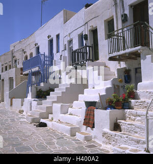 GR " isola Cicladi Folegandros, Chora, tipiche case residenziali, il Mare Egeo Foto Stock