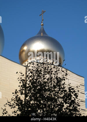 La chiesa russo-ortodossa cattedrale du Quai Branly, Jean-Michel Wilmotte architetto, sulla riva sinistra di Parigi, Francia Foto Stock