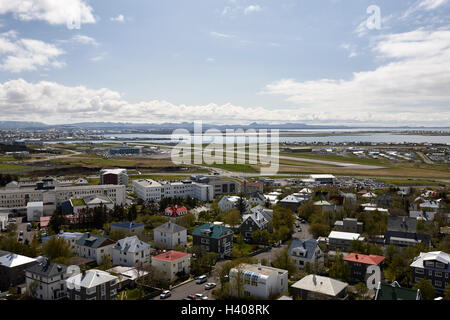 Veduta aerea del lato occidentale e l'aeroporto città di Reykjavik Islanda Foto Stock