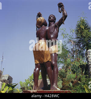 Il Senegal, Capo Verde, Ile de Goree, monumento, slave rinuncia, Africa occidentale, Africa, isola, isola di roccia, slave island, freeze frame, memorial, scultura, schiavitù, terminando, rinuncia, slave, non bianchi, la rappresentazione, giovane, di carnagione scura, libertà, esterno, Foto Stock