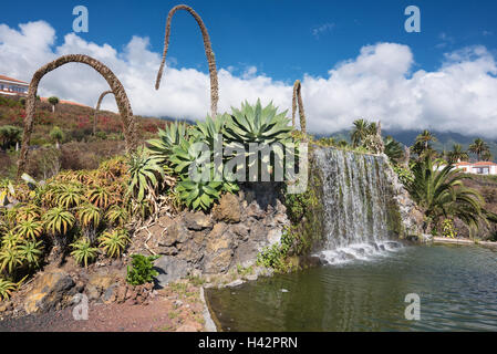 LA PALMA, Spagna - 9 settembre: giardino del Parador Nacional hotel il 9 settembre 2016 a La Palma, Isole canarie, Spagna. Foto Stock