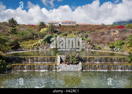 LA PALMA, Spagna - 9 settembre: giardino del Parador Nacional hotel il 9 settembre 2016 a La Palma, Isole canarie, Spagna. Foto Stock