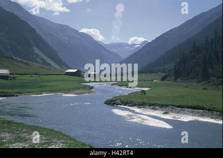 Austria, Salisburgo, parco nazionale alta, a conciatori, Krimmler Achental, Krimmler Ache, alp, paesaggio, paesaggio di montagna, montagne, montagne, fiumi, acqua, cielo, nuvole, sole, a visiera blotches, remoto deserte, Foto Stock