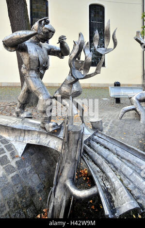 Arte, ben, figure, ehm appassì street, Lübbenau, Brandeburgo, Germania, Foto Stock