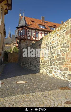 Germania, Assia, Fritzlar, Città Vecchia casa in legno e muratura, mura, dettaglio, la città di destinazione, luogo di interesse, edificio in muratura, in legno e muratura architettura, ciottoli, zona pedonale, esterno, storicamente, deserte, Foto Stock