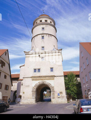 In Germania, in Baviera, Nördlingen, Löpsinger obiettivo, l'Europa, romantico street, città parete, comune obiettivo, costruzione di obiettivo, tower si accumula nel 1593-94, fortificazione della città, città museo del muro, struttura, architettura e cultura, luogo di interesse Foto Stock