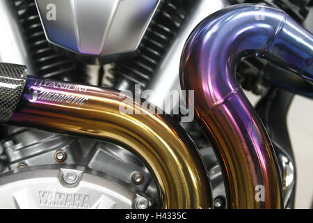 Motore per motociclo, scarico Akrapovic Titanio Foto Stock