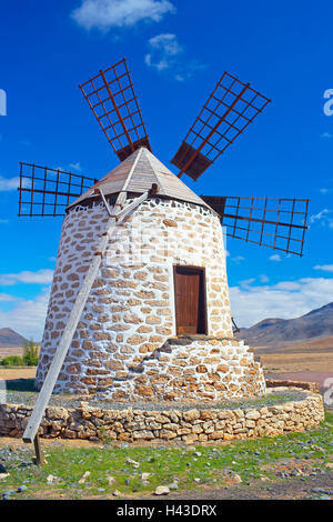 Vecchio mulino a vento, Molino de Tefía, Tefia, Fuerteventura, Isole Canarie, Spagna Foto Stock
