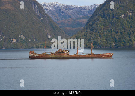 Naufragio in canali di Patagonia del sud del Cile. Foto Stock