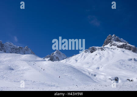 Austria Vorarlberg, mountain Arl, Lech Zürs, inverno la pista da sci, Foto Stock