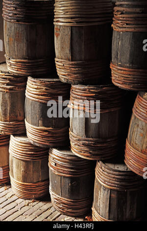 I Paesi Bassi, Noordholland, Enkhuizen, museo Zuiderzee, barili, dettaglio Foto Stock