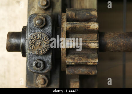 Mill, dettaglio, ruota dentata, avvitamento, i dadi di albero a gomiti, wave, alto, Foto Stock