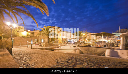 Francia, Corsica, Calvi, vista città, porto, illuminazione, sera, Foto Stock