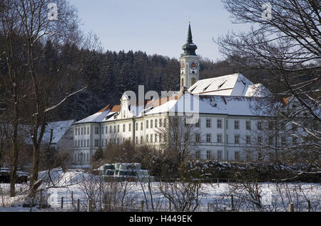 In Germania, in Baviera, Ebenhausen, chiostro Schäftlarn, inverno, Alta Baviera, chiostro pianta,'abbazia benedettina, abbazia, high school, scuola, chiesa, Minster, luogo di interesse, stagione, Foto Stock