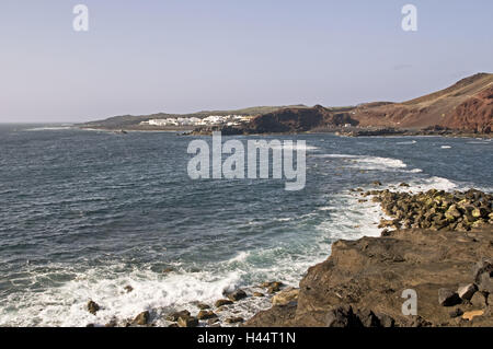 Spagna isole canarie Lanzarote, cucchiai Golfo, costa, case, l'Atlantico, Foto Stock