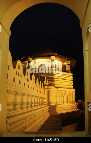 Sri Lanka, Kandy, cog tempio, sera, Foto Stock