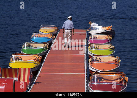 Germania, foresta nera, Schluchsee, barca distribuzione, Tretboote, Foto Stock