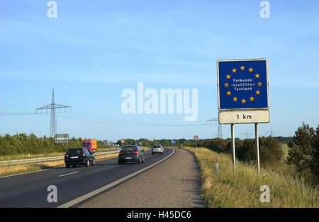 Danimarca, Padborg, Germania, margine, segno, paesi, frontiera, quartiere, paese confinante, attraversamento frontiera autostrada, suggerimento, segno, informazioni, street, auto, Foto Stock