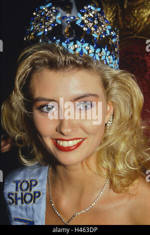 Miss Mondo 1988. Linda Pétursdóttir (Regina dell'Europa) dall'Islanda. Royal Albert Hall. 17 novembre 1988. Foto Stock