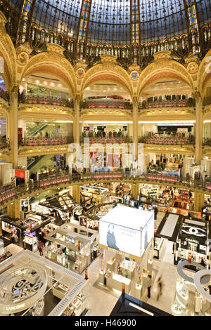 Francia, Parigi, Galeries Lafayette, Centro shopping Foto Stock