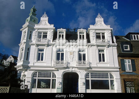 Germania, Hamburg-Blankenese, beach hotel, facciata, Amburgo, Blankenese, edificio, hotel, esterno, edificio, gioielli facciata, gable, finestra di baia, grazia nota, decorazione, decorazione, nessuno, Foto Stock