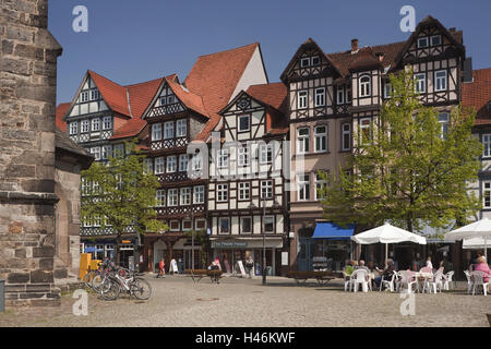 Germania, Bassa Sassonia, Hann. Münden, semi-case con travi di legno sul sagrato, Foto Stock