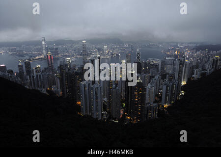 Panoramica sulla città, alta sorge, cieli, nuvole, Hong Kong, Cina Foto Stock