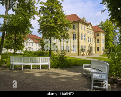 Mirow castello sul castello isola in Mirow, Meclemburgo-Pomerania, Germania Foto Stock