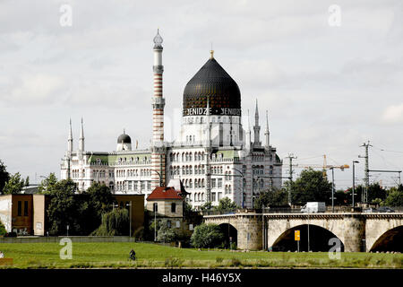 In Germania, in Sassonia, Dresda, Friedrich's Town, Weisseritzstrasse, la moschea di tabacco, Yenidze, città, vista città, centro citta', edificio, architettura, architettura industriale, orientale, moschea, fabbrica di sigarette, Reemtsma, stile architettonico, luogo di interesse, M Foto Stock